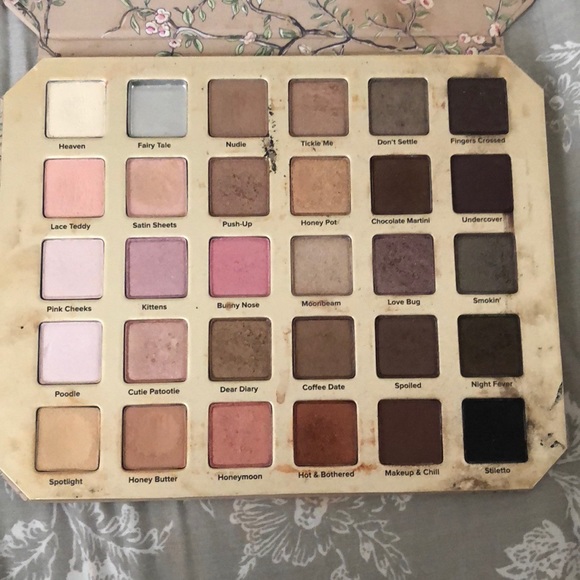 TWO FACED NATURAL LOVE LIMITED EDITION PALETTE - Picture 2 of 4